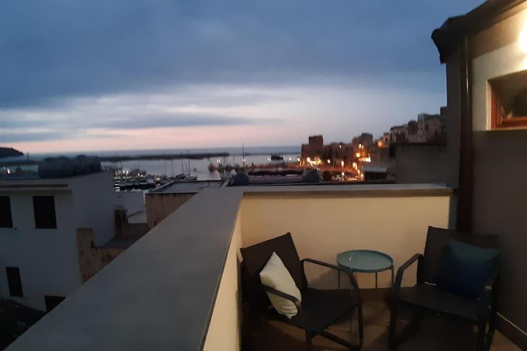 A 2 Passi Dal Castello ,Appartamento Con Veranda Castellammare del Golfo Exterior foto